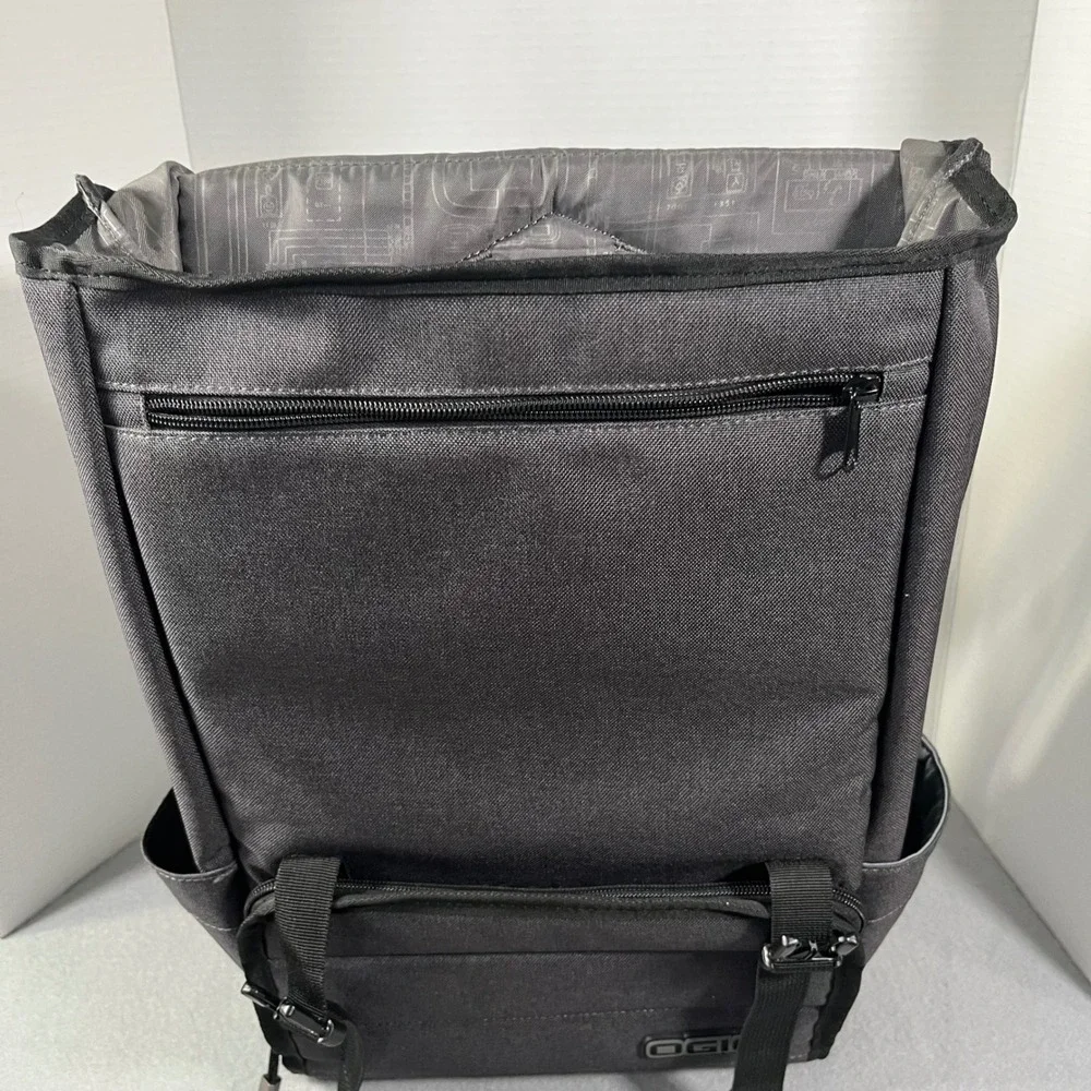 OGIO Dark Gray‎ Backpack with Flamingo Logo Laptop School Travel Bag Padded
